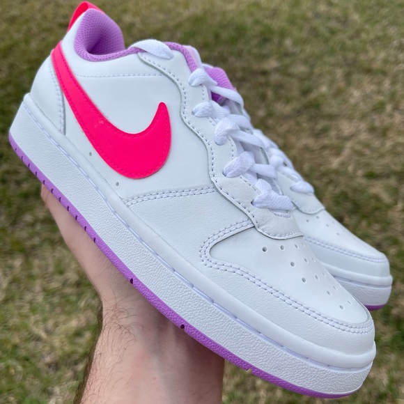 Nike Shoes - NEW NIKE COURT SPORTSWEAR SNEAKER